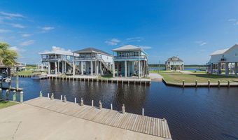 11057 Idaho St, Bay St. Louis, MS 39520