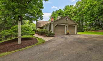 14 High Hill Rd, Canton, CT 06019