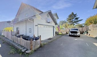 731 3RD St Unit C / 3 C / 3, Brookings, OR 97415