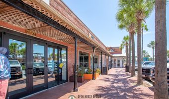 310 MAGNOLIA St, Atlantic Beach, FL 32233