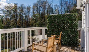 28 Ridgefield Pl, Asheville, NC 28803