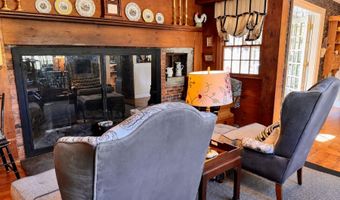 89 Chestnut Hill Rd, Amherst, NH 03031