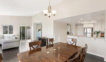 701 Fino Gln, Escondido, CA 92025