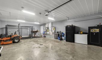 1704 Dallas St, Auburn, IN 46706
