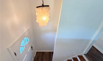94 Conanicus Rd, Narragansett, RI 02882