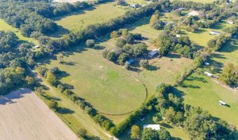 8425 NE 33 Ct, Anthony, FL 32617