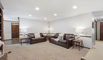 108 S Lansdown Way, Anderson, IN 46012