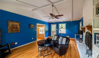 140 Rollingwood Dr, Athens, GA 30605