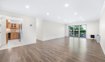 10320 WESTLAKE Dr E409, Bethesda, MD 20817