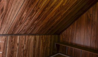 9107 LINDALE Dr, Bethesda, MD 20817