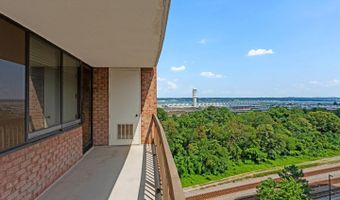 1805 CRYSTAL Dr #913S, Arlington, VA 22202