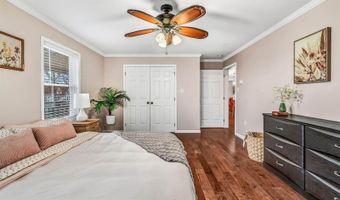 141 Kittredge Rd, Bangor, ME 04401