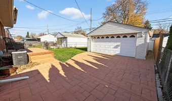 9949 Sterling Ave, Allen Park, MI 48101