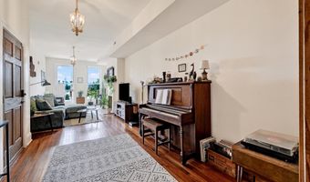 1625 SAINT PAUL St, Baltimore, MD 21202