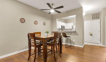 2356 GARNETT Dr 1, Alexandria, VA 22311