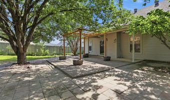 3716 Bay Meadow Dr, Benton, AR 72015