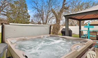 2911 E MacDonald Dr, Billings, MT 59102