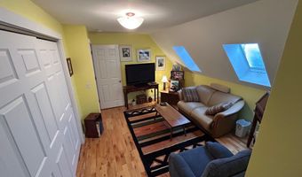 21 Dream Ln, Belfast, ME 04915