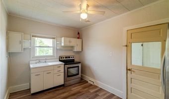 713 N 13 St, Atchison, KS 66002