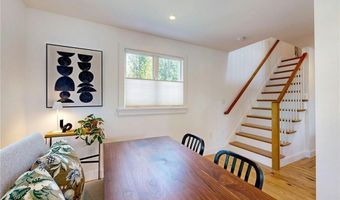 129 Cedar Ave, East Providence, RI 02915