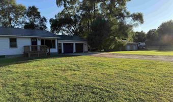 3927 W Tyler Rd, Alma, MI 48801