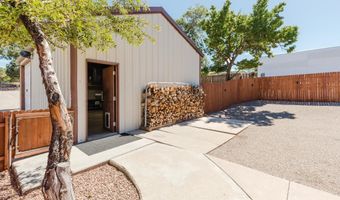 36 Old Railroad Dr, Alamogordo, NM 88310
