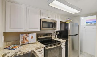 598 ORANGE Dr 157, Altamonte Springs, FL 32701