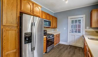 3201 N PERSHING Dr, Arlington, VA 22201