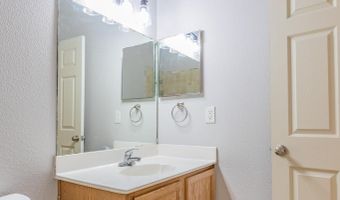 972 Larkspur Ct, Alamogordo, NM 88310