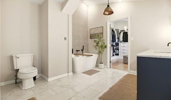 580 Old Main St, Coventry, RI 02816