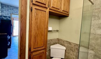 911 Pine St, Atlantic, IA 50022