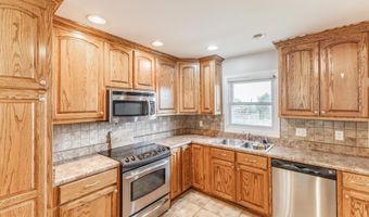 687 COUNTY ROAD 517, Anderson, AL 35610