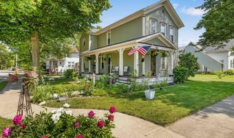 702 S Van Buren St, Auburn, IN 46706