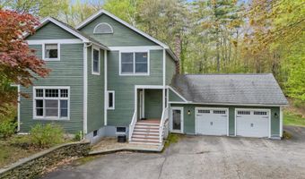 32 Wellesley Dr, Bedford, NH 03110