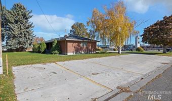 2240 Overland Ave, Burley, ID 83318