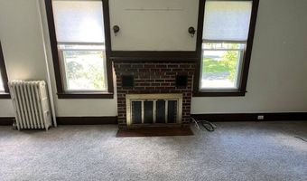 986 S East St #A, Amherst, MA 01002