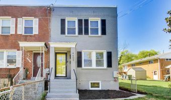 4609 HILLSIDE Rd SE, Washington, DC 20019