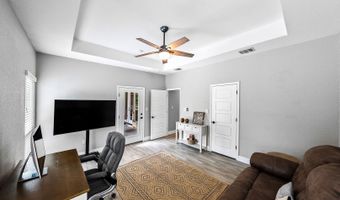 156 Crescent Rdg, Adkins, TX 78101