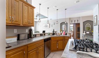 1191 ROBERTS Dr, Bloomfield, NM 87413