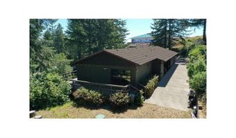 16945 PACIFIC VIEW Dr, Brookings, OR 97415