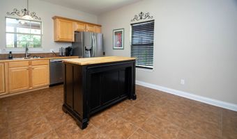 405 Woodburn Ln, Berwick, LA 70342