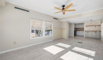 12 Valiant Dr, Coventry, RI 02816