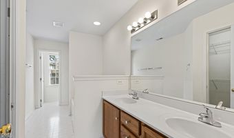 304 Nottinghill Walk, Apex, NC 27502