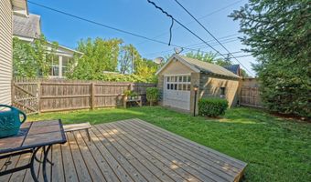 22 Lawnridge Ave, Albany, NY 12208