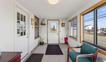 2386 N Belfast Ave, Augusta, ME 04330