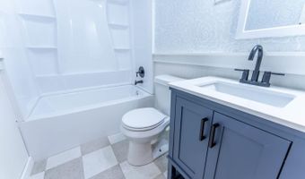 251 W Mark St, Batesville, AR 72501