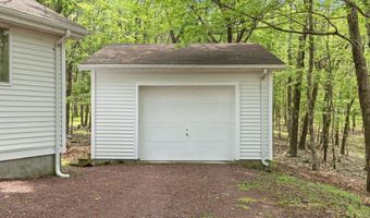 188 Evergreen Rd, Albrightsville, PA 18210