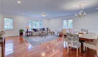 23 Pine Top Rd, Barrington, RI 02806