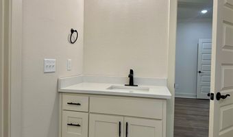 47 Glasgow Dr, Bella Vista, AR 72715