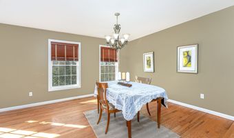 110 Oakwood Cir, Bristol, CT 06010
